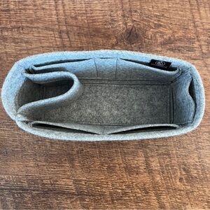 Zoomoni Loewe Puzzle Small Organizer